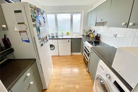 18 Rosebery Avenue, Sidcup, DA15 8HZ