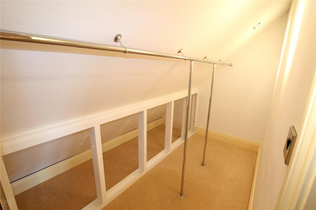 2nd Floor Cupboard