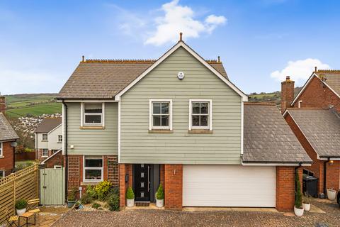 4 bedroom detached house for sale - St. Lukes Drive, Teignmouth