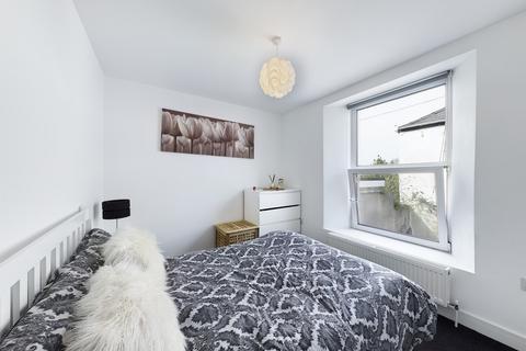 2 bedroom end of terrace house for sale, North Hill, Plymouth PL4