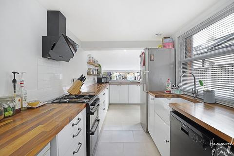 2 bedroom end of terrace house for sale - Epping, Epping CM16