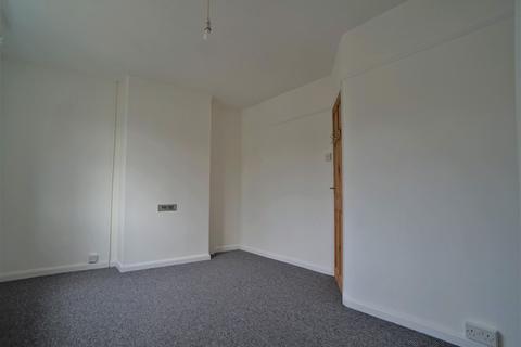 2 Dongola Road, Rochester, ME2 3AX