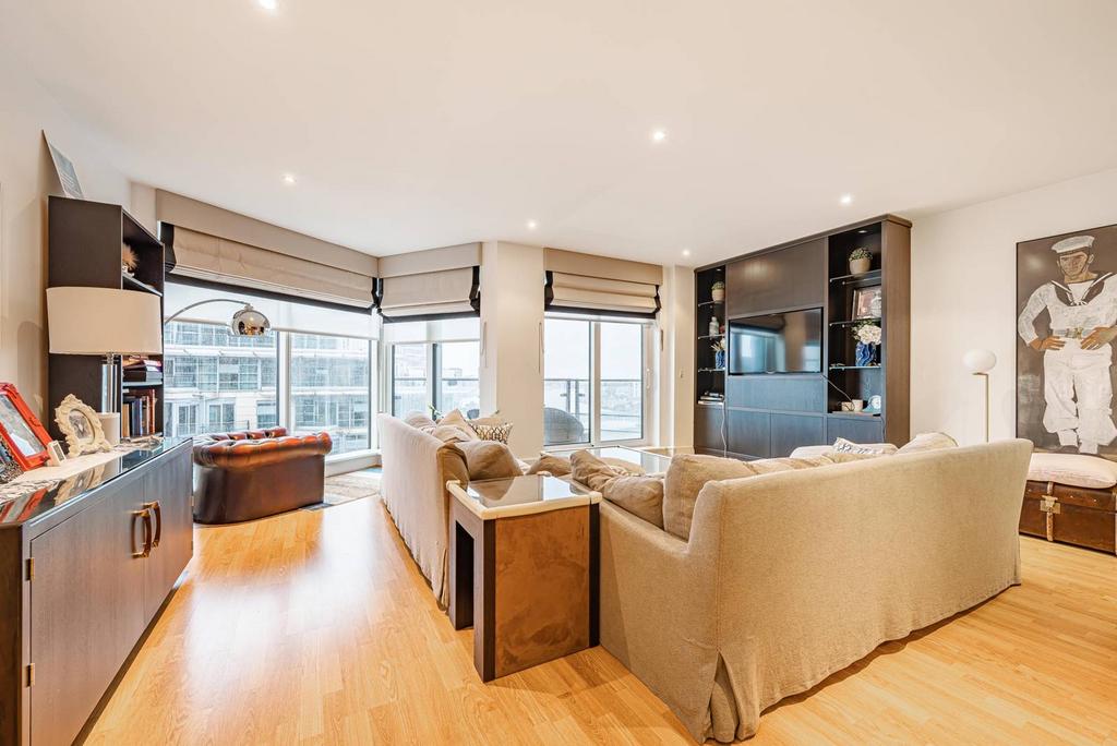 Ensign House, Battersea Reach, SW18... 3 bed flat £1,150,000