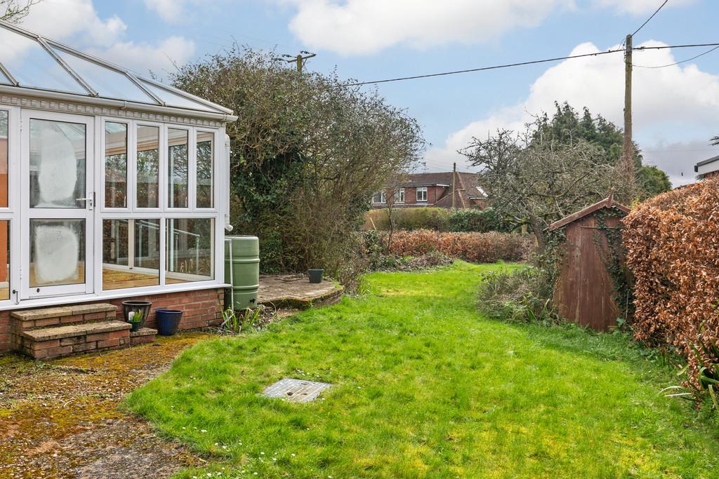 Belgarum - 2 Lisle Close SO22 4 JZ-24