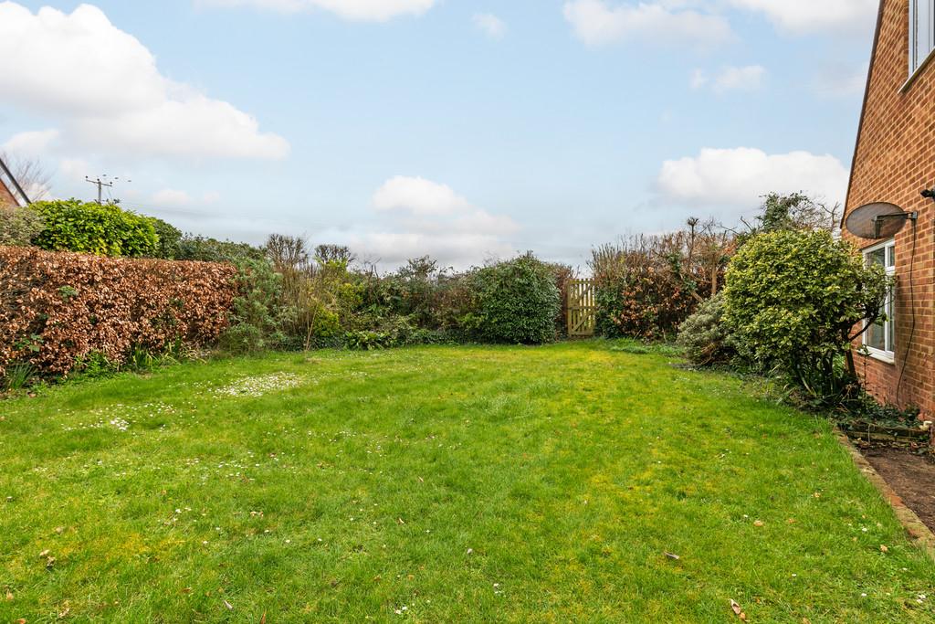Belgarum - 2 Lisle Close SO22 4 JZ-25