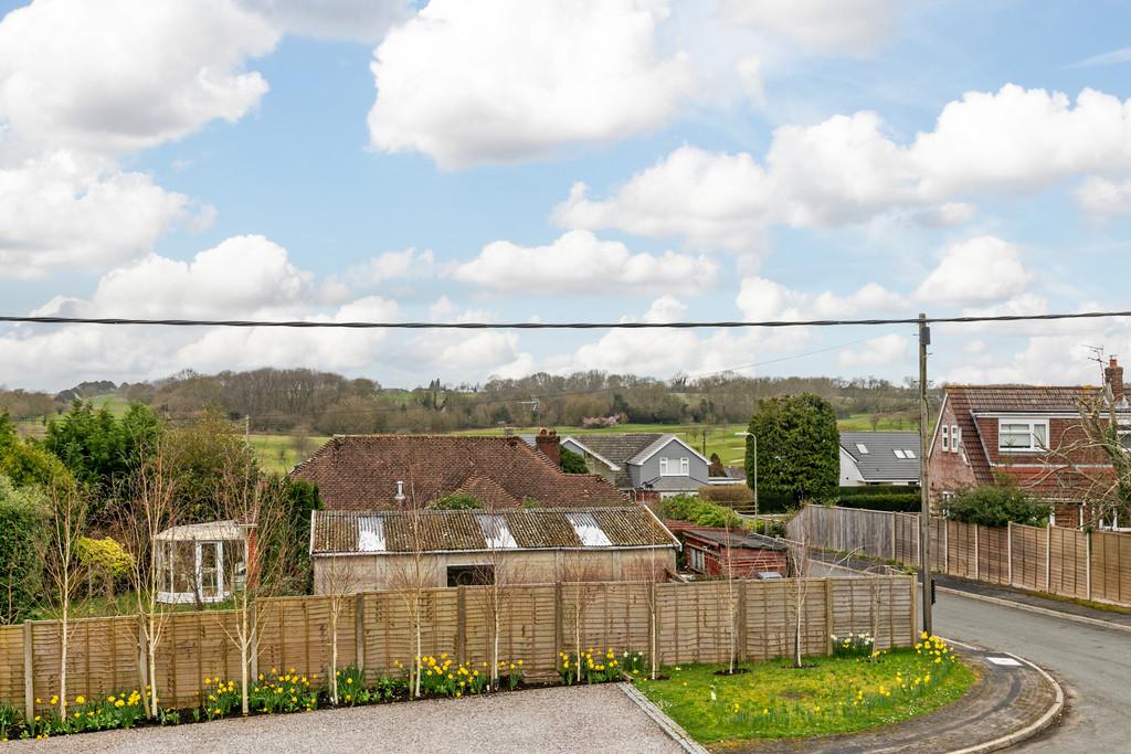 Belgarum - 2 Lisle Close SO22 4 JZ-16