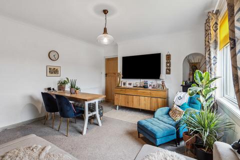 2 bedroom flat for sale - Strathaven Road, lesmahagow, Lanarkshire