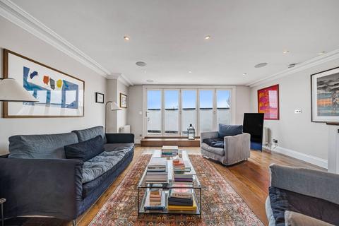 2 bedroom flat for sale, Fulham Road, Parsons Green, London, SW6