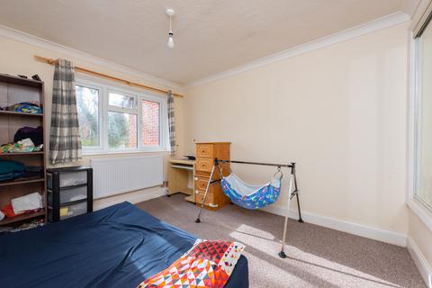 2 bedroom terraced house for sale, Thornfield Green, Camberley GU17