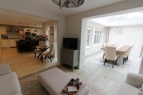 15 Gloster Road, Lutterworth, LE17 4QS