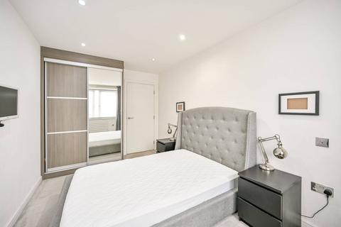 2 bedroom flat for sale, London Road, Twickenham, TW1