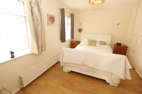 3 bedroom semi-detached house for sale, Meadway, Poynton