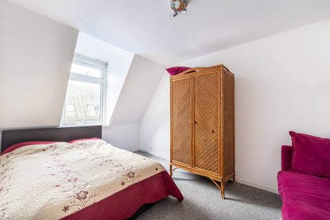 3 bedroom house for sale, Griffin Close, Willesden Green, London, NW10