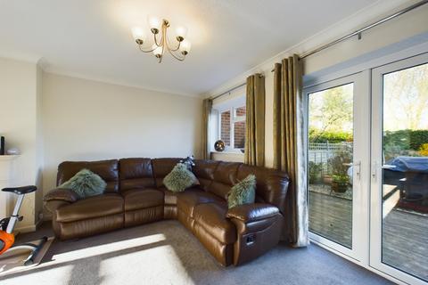 3 bedroom semi-detached house for sale, Oakend Way, Padworth, RG7