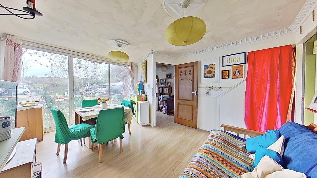 Golden Hill, Whitstable, CT5 1PR 3 bed terraced house for sale £290,000