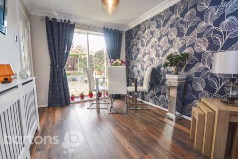 66 Lapwater Road, Rotherham, S61 4NF