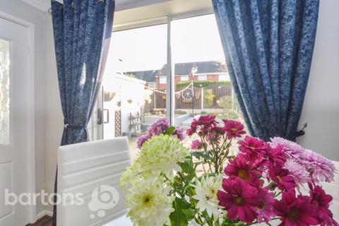 66 Lapwater Road, Rotherham, S61 4NF