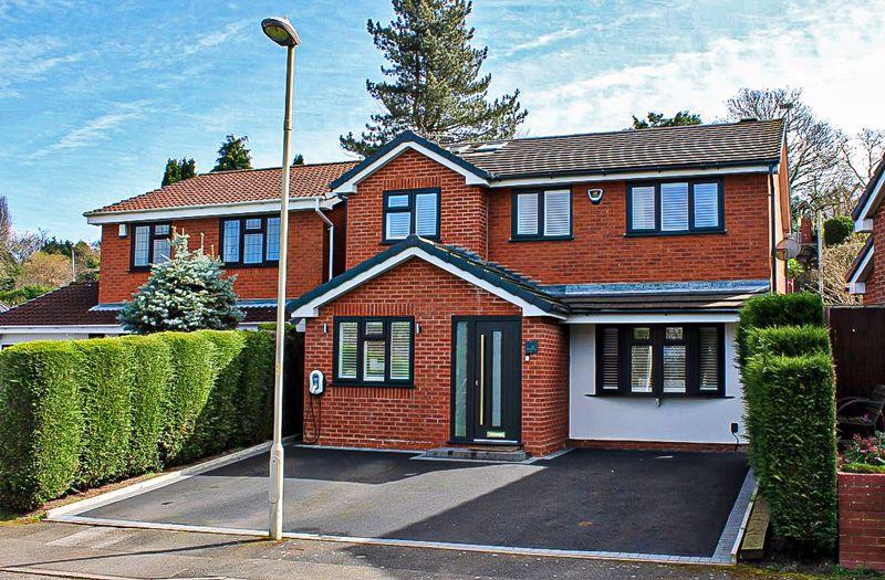 Ascot Drive, MILKING BANK, DY1 2SN 4 bed detached house for sale £400,000