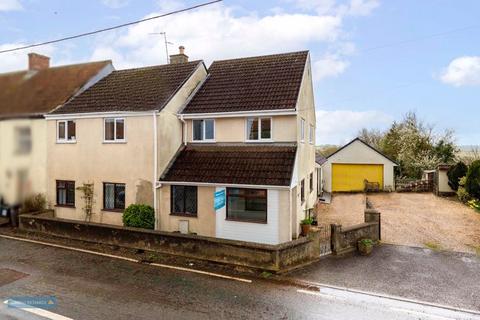 4 bedroom end of terrace house for sale, EAST LYNG - annexe and land