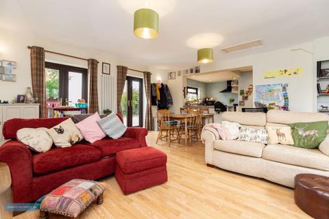 4 bedroom end of terrace house for sale, EAST LYNG - annexe and land