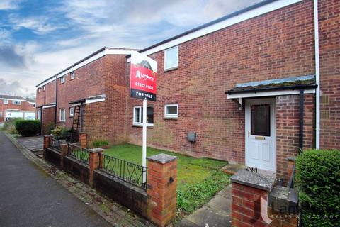 3 bedroom terraced house for sale - Treville Close, Winyates East, Redditch