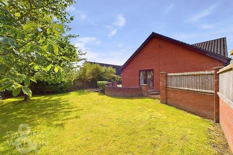 5 bedroom chalet for sale, Rectory Lane, Poringland, Norwich