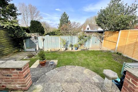 2 bedroom semi-detached house for sale - The Hill, Old Harlow