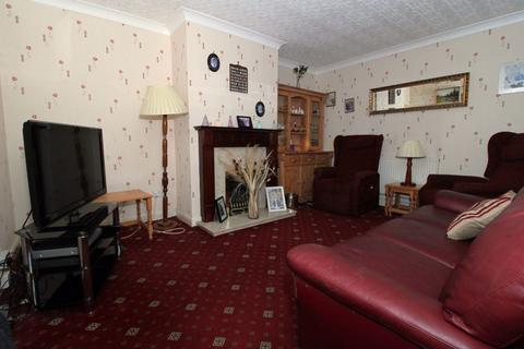 3 bedroom semi-detached house for sale - Ogley Road, Brownhills, WS8 6BA