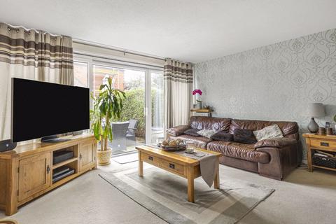 12 Damon Close, Sidcup, DA14 4HP