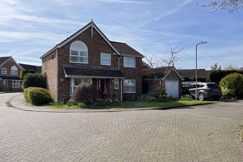 4 bedroom detached house for sale, 10 Granary Way, Horncastle