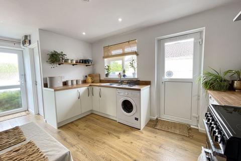 11 Bishops Close, Truro, TR1 3RR