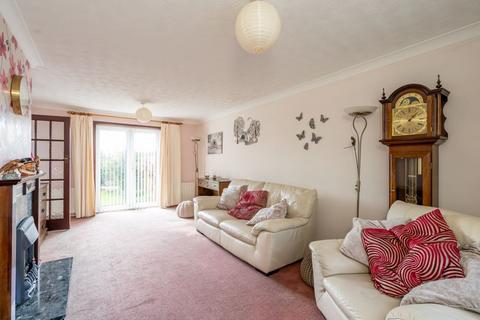 3 bedroom terraced house for sale, Newlands Lane, Chichester