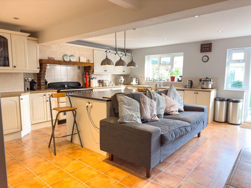 Kitchen/Family Room