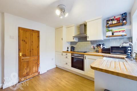 2 bedroom terraced house for sale, Victoria Road, Diss