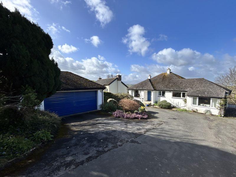 Llanrwst Road, Upper Colwyn Bay 4 bed detached house for sale £475,000