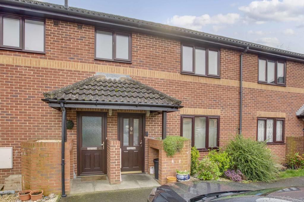 10 Lea Court, HP7 9 LS (LOW RES)-8