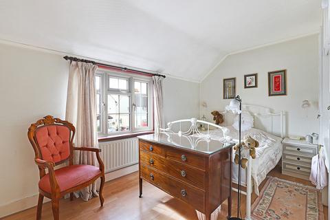 23 Fairfield Road, Epping, CM16 6SU