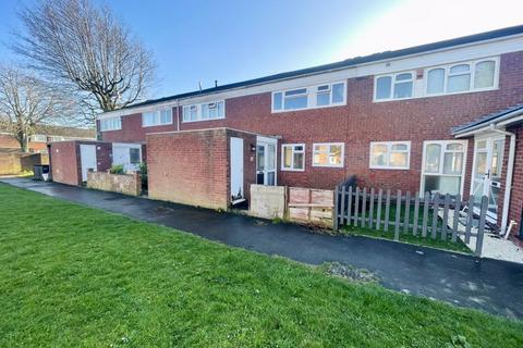 3 bedroom terraced house for sale, Enfield Close, Dunstable