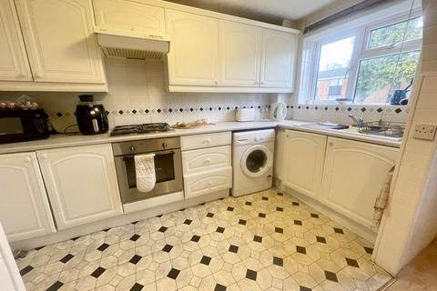 3 bedroom terraced house for sale - Enfield Close, Dunstable