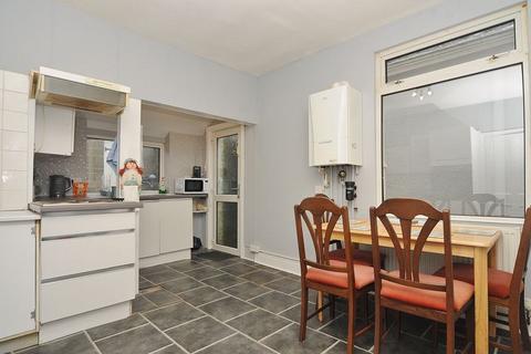 2 bedroom detached bungalow for sale, South Down Road, Plymouth. A Two Double Bedroom Detached Bungalow in Beacon Park