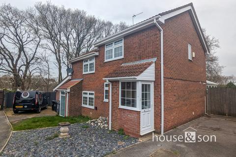 2 bedroom semi-detached house to rent - Norcliffe Close, Bournemouth