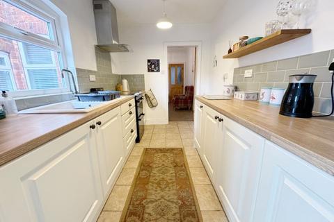 2 bedroom terraced house for sale - Green Hill Road, Grantham