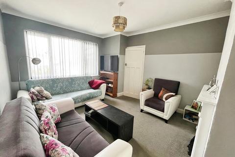 3 bedroom bungalow to rent - Windsor Avenue, Clacton-on-Sea