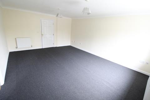 2 bedroom apartment to rent, The Wickets - Town/Old Bedford Road