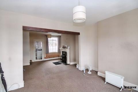 2 bedroom terraced house for sale, North Street, Anlaby, HU10