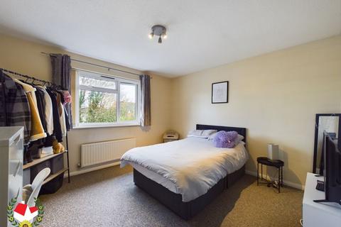 3 bedroom terraced house for sale, Bishops Road, Abbeymead, Gloucester GL4 5FP