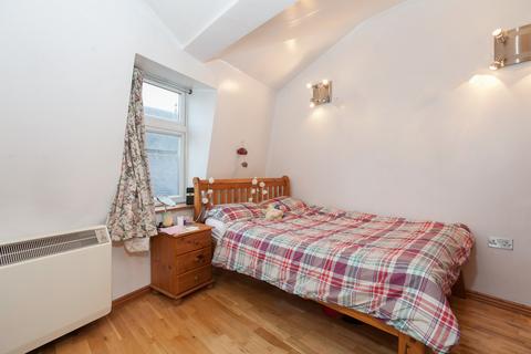 2 bedroom flat to rent - Clapham Common South Side