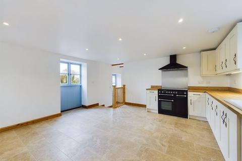 3 bedroom barn conversion to rent, Burras, Helston