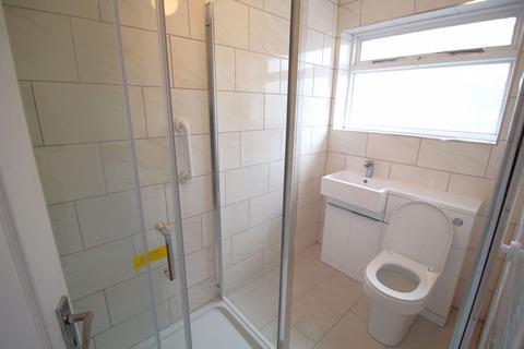 66 Crogen, Chirk, Wrexham, LL14 5BJ