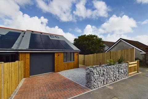 3 bedroom house for sale, Pendarves Road, Falmouth - Estuary views